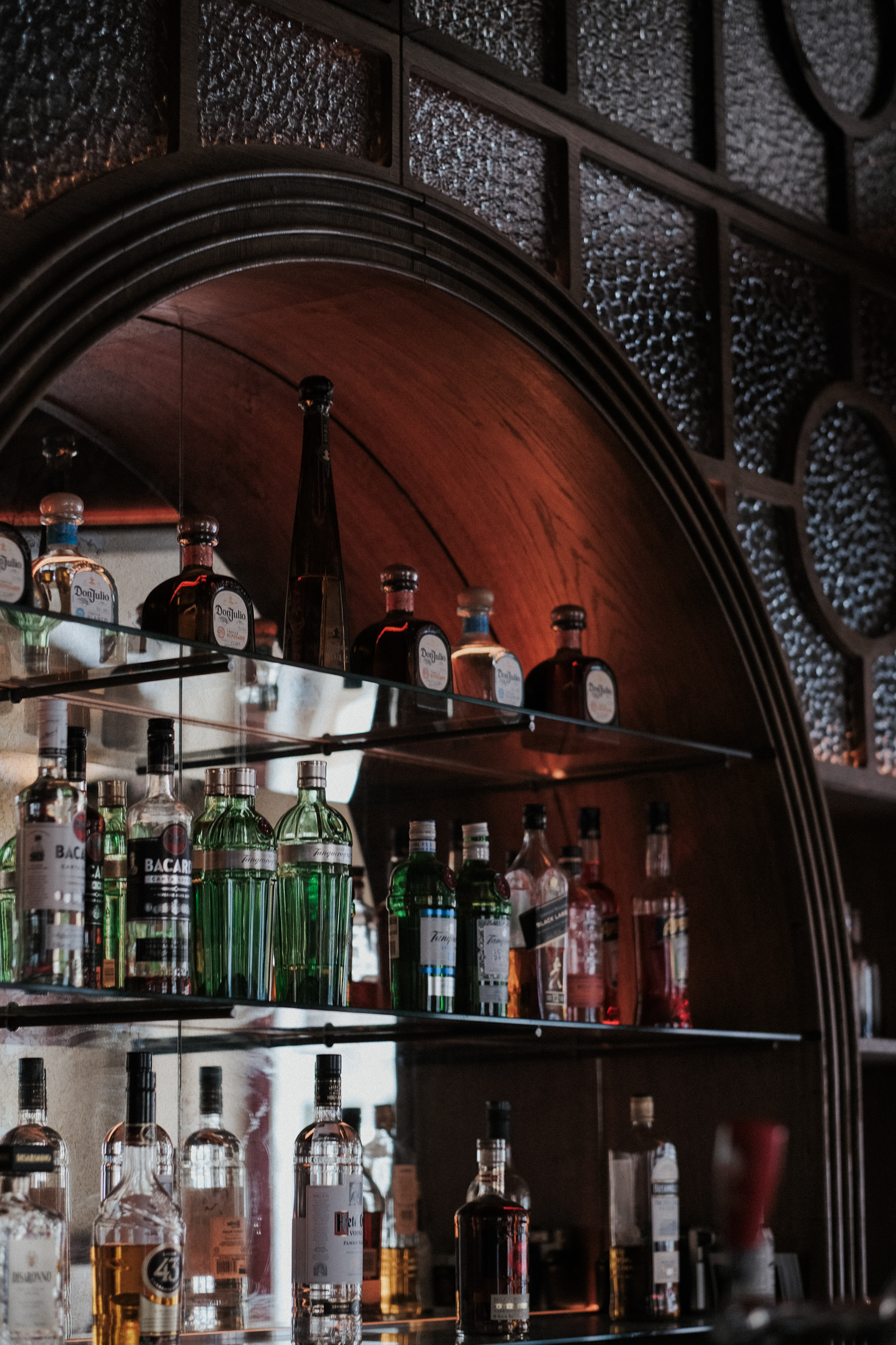 Bar Shaffy panorama